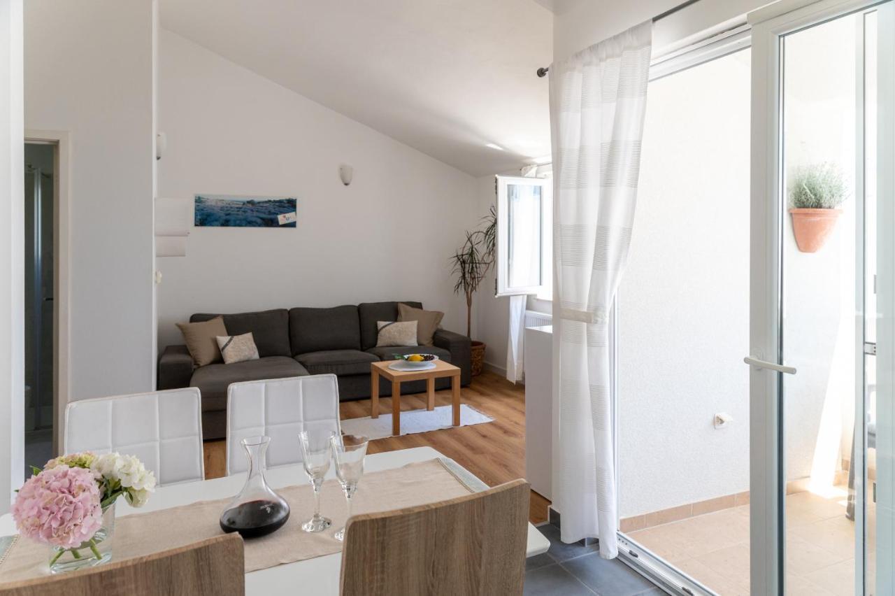 Apartments A&T Sukošan Buitenkant foto