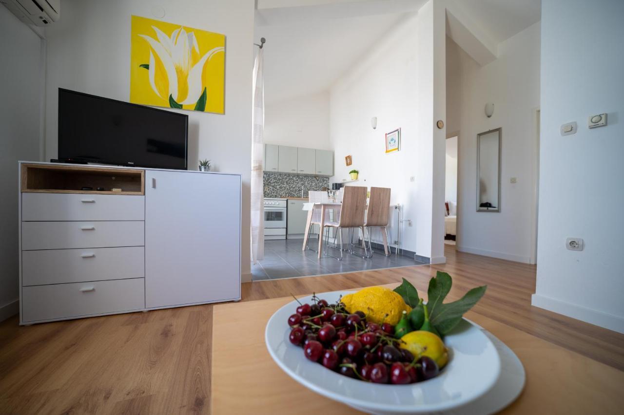 Apartments A&T Sukošan Buitenkant foto